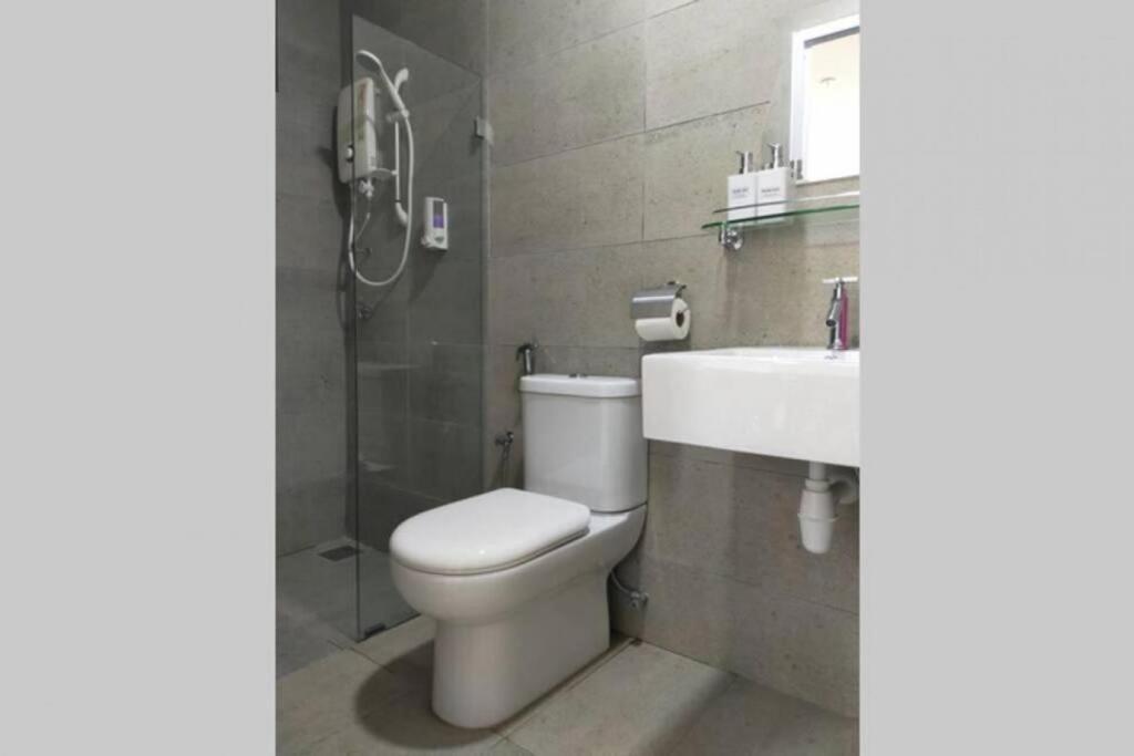 Kenwingston Cyberjaya Free Wifi By Premium Stay Exteriör bild