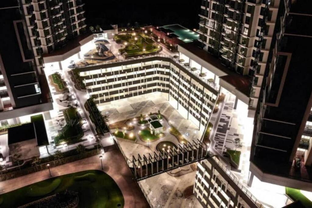 Kenwingston Cyberjaya Free Wifi By Premium Stay Exteriör bild