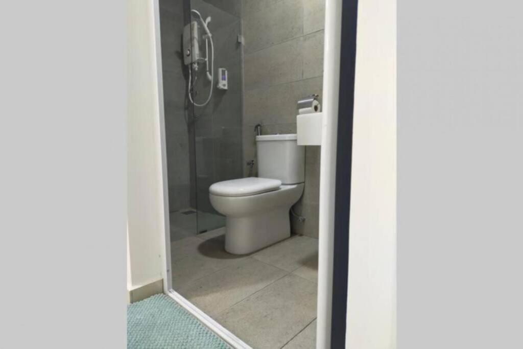 Kenwingston Cyberjaya Free Wifi By Premium Stay Exteriör bild